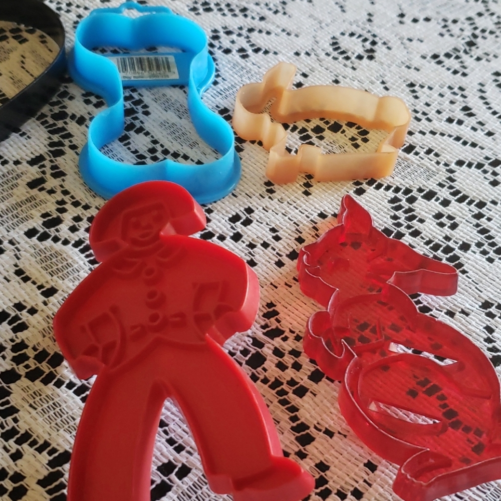 Various Shapes Cookie Cutters. - Picture 9 of 9